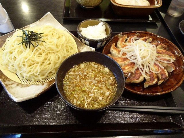 つけ麺のセット+餃子をオーダー_五味八珍 川島田店