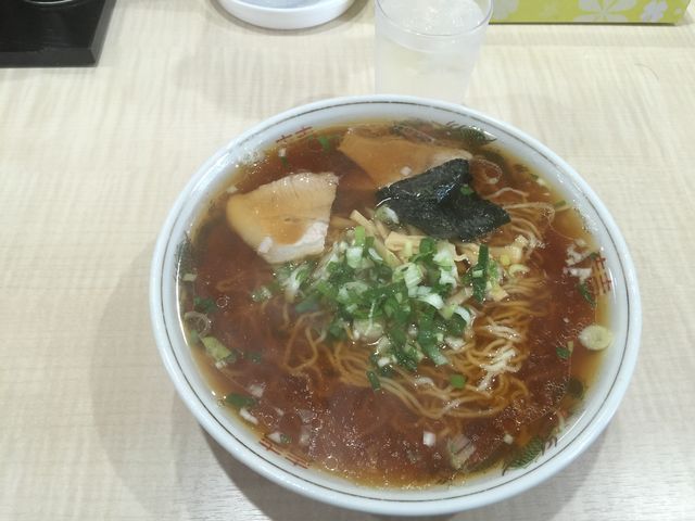 醤油味でさっぱりスープ美味しい_まるひら