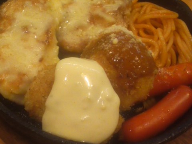 コロッケとチキンピカタ美味しいです!_コロッケ