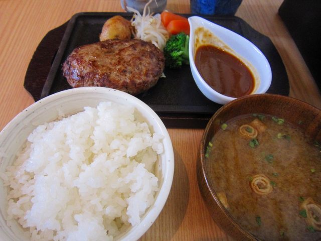 ハンバーグ_御曹司 きよやす庵