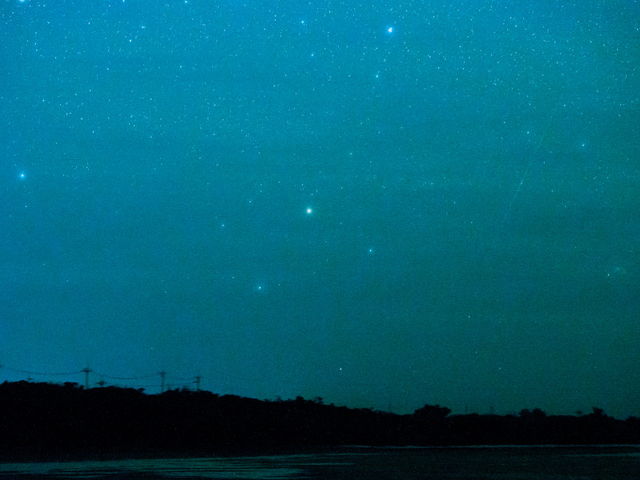 コンドイビーチすぐ上に輝く南十字星。_西桟橋