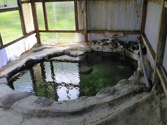 福島県・岩瀬郡・天栄村・大字湯本・字二俣・二岐温泉(湯小屋旅館)婦人風呂_二岐温泉