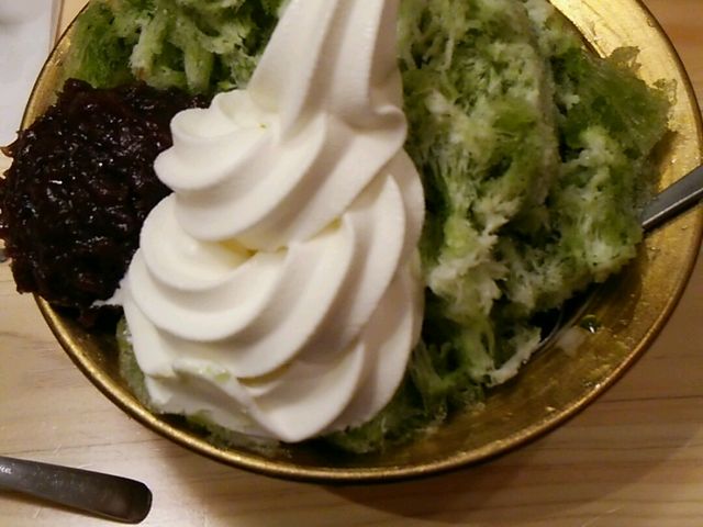抹茶ソフト_コメダ珈琲白壁店
