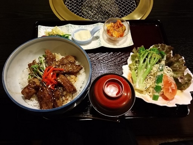 YAKINIKU竜ケ丘