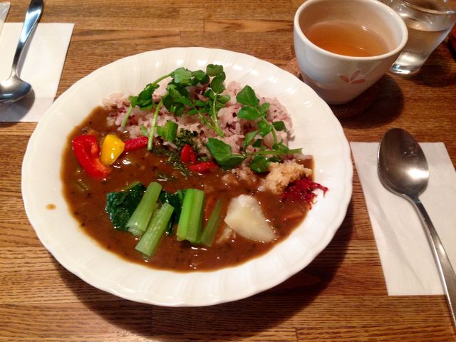 薬膳カレーじねんじょ 谷中店