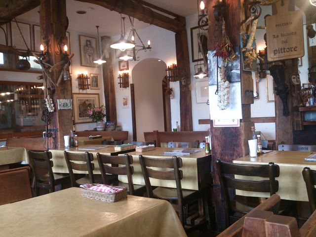 店内_ピッツェリア・ラ・ロカンダ・デル・ピットーレ