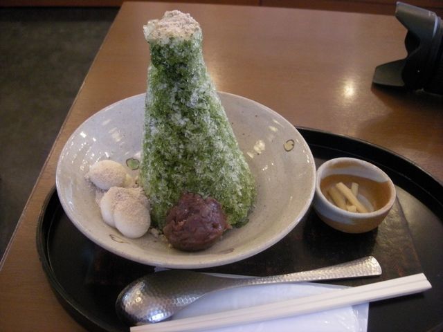 八女茶のかき氷_白玉屋新三郎・熊本城・桜の小路店
