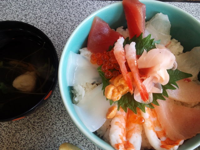 海鮮丼_(有)浜茶屋