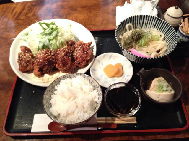 天野屋さんの鶏南蛮定食、ボリューム満点❗_郡上八幡市街地一帯
