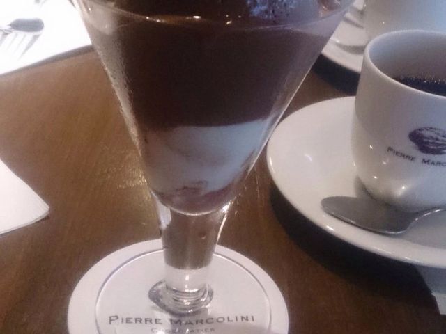 チョコレートパフェです。_PIERRE MARCOLINI GINZA