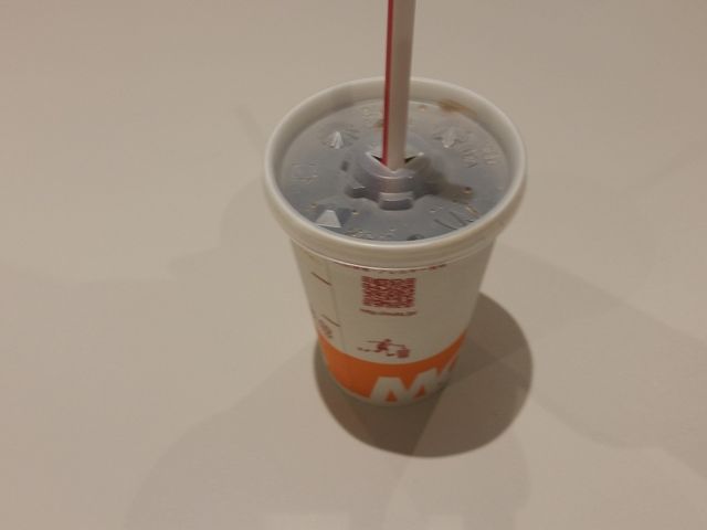 注文した飲料_マクドナルドひめゆり通り店