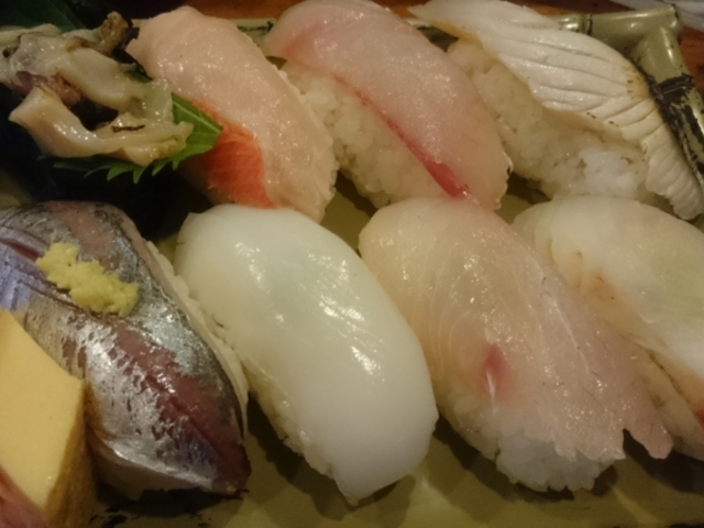 アジがオススメです。_白浜屋本店