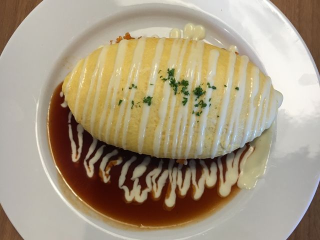 ランチのオムライス_トリプルアール グリルキッチン