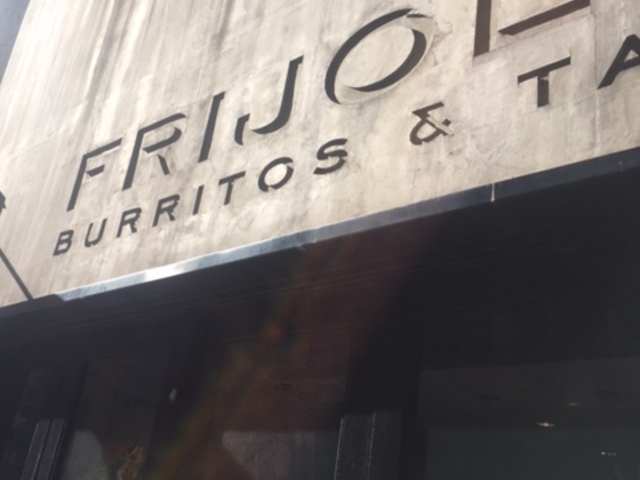 外観_FRIJOLES BURRITOS&TACOS(フリホーレス ブリトー&タコス)