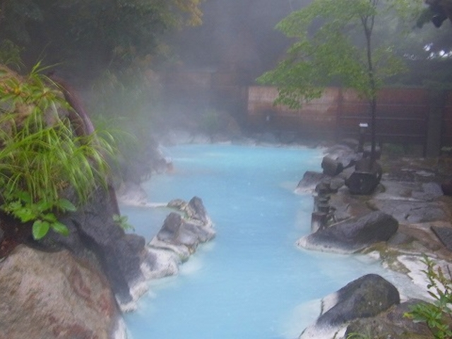 福島県・高湯温泉・安達屋旅館・大露天風呂『大気の湯』_高湯温泉