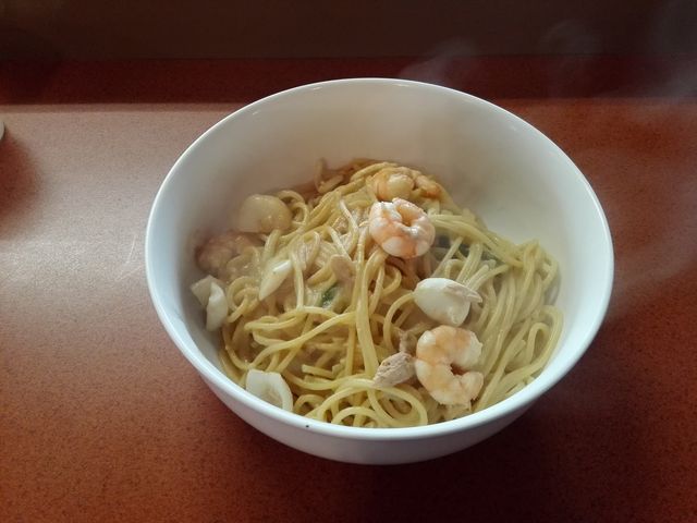 オリジナルソースのシーフード_パスタ