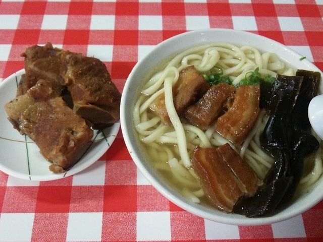 三枚肉そば!_宮里そば