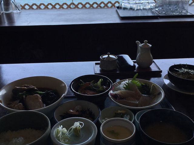 この日は、日替わりランチ
頂きましたよ。
ブリが美味しいです。_そば季寄 季作久