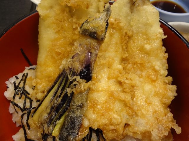 メギス×2_お食事処 多七