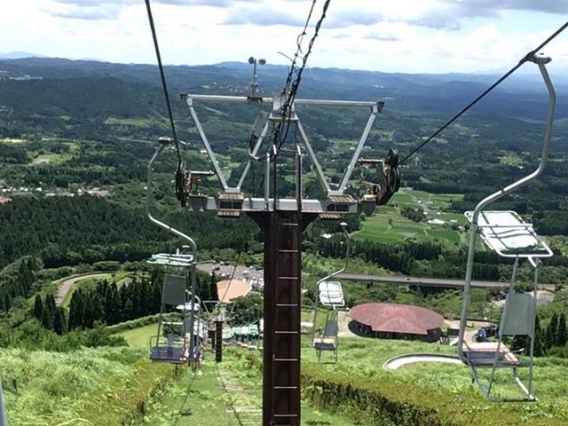 リフトで展望台へ。往復500円_道の駅 霧島