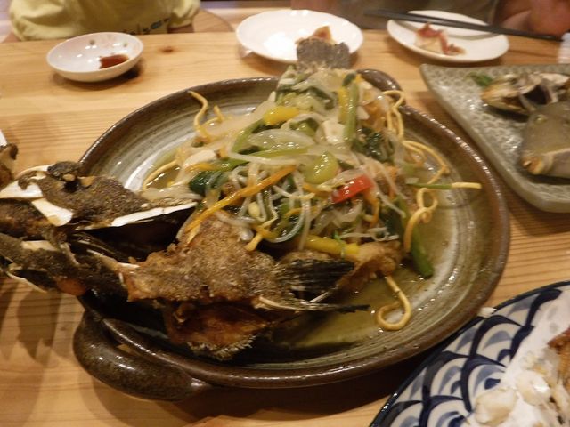 釣った魚を料理してもらいました_ROCO
