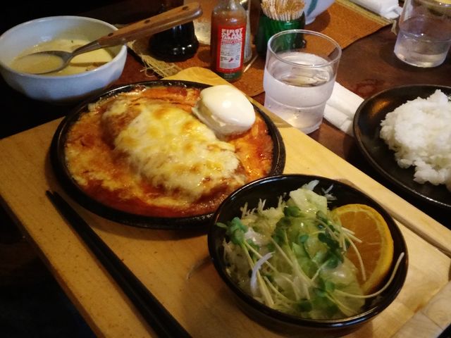 チーズハンバーグ!_盛よし