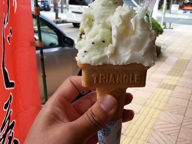 キウイ 和梨コンポート_ジェラート モアレ