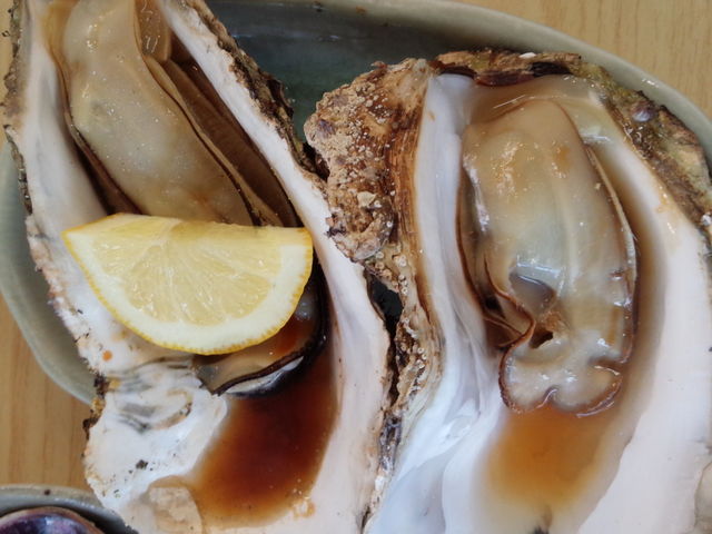 焼きガキ_灯台茶屋