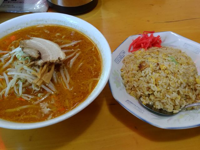 みそラーメン+半チャーハン_ラーメンレストラン ニングル 双葉店