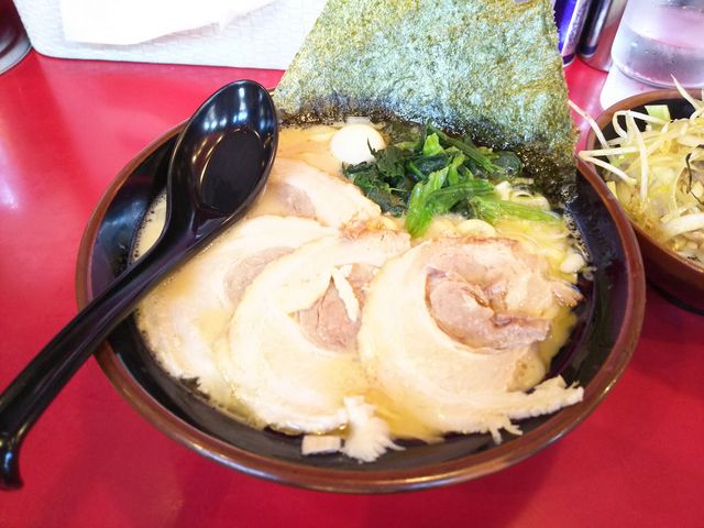 チャーシューメン_横浜家系ラーメン 淵野辺 大和家