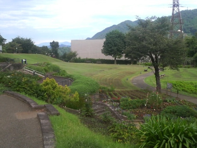 県立津久井湖城山公園_県立津久井湖城山公園