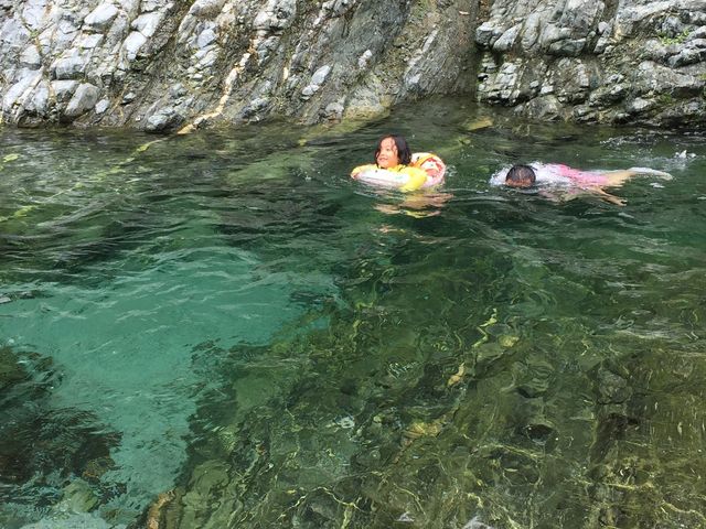 中川温泉付近の清流で水遊び!_中川温泉