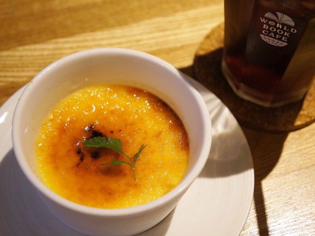 カタラーナ_WORLD BOOK CAFE