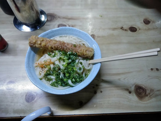 うどん大盛+てんぷら_蒲生うどん