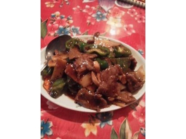 ランチのイメージ、牛肉のブラックペッパー炒め。_ニーハオ