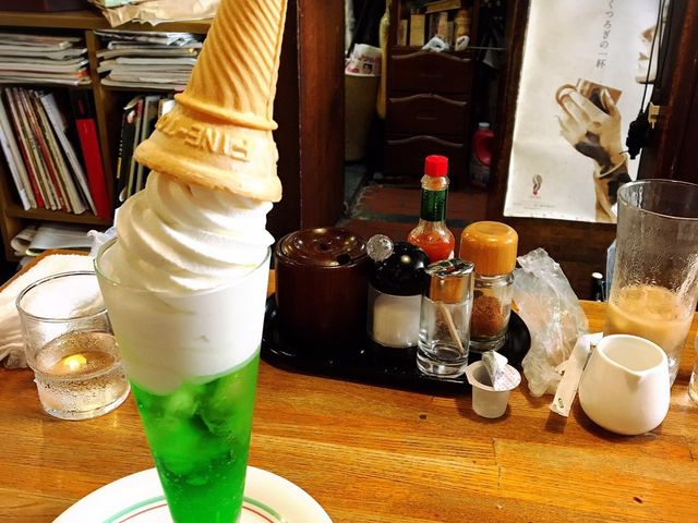 メロンクリームソーダ_DEN