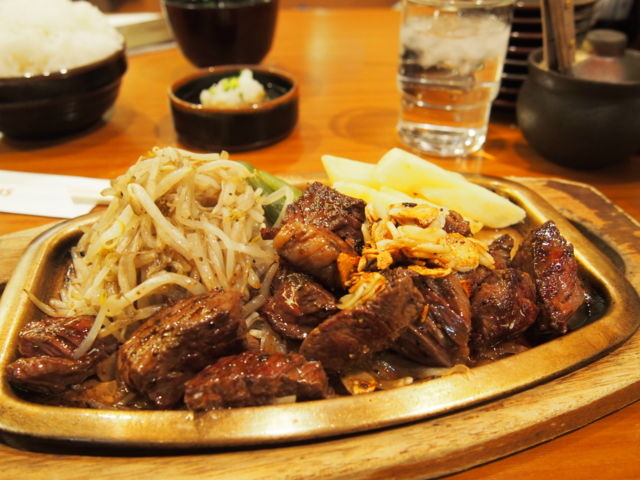 カットステーキランチ¥1300_アンガスデイトス店