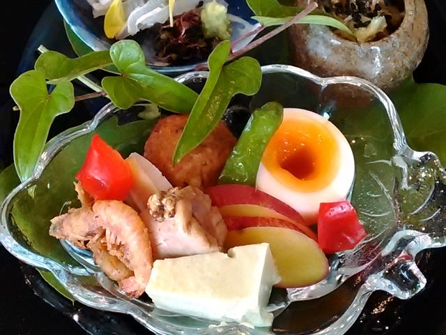 彩り豊かな前菜_日本料理 あおい