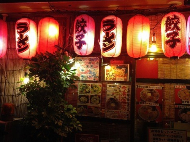 懐かしい町のラーメン屋さん♪_ラーメン どんたく