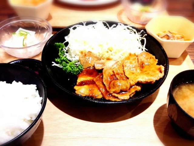 生姜焼き_RAKUSPA鶴見