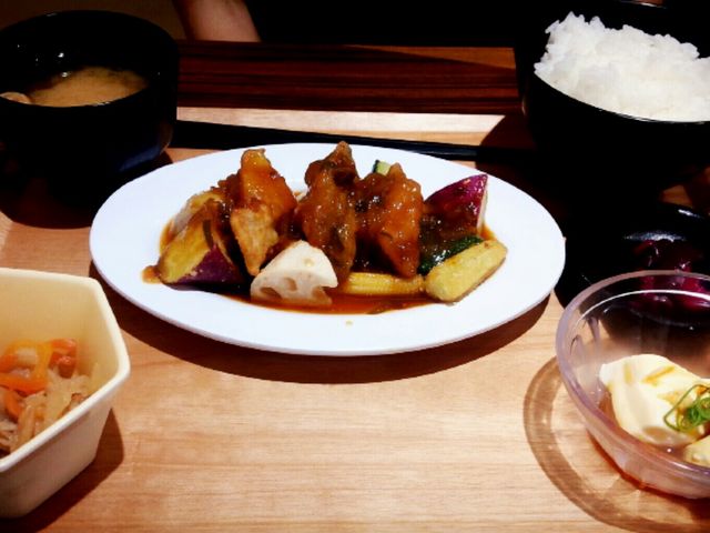 やさい_RAKUSPA鶴見