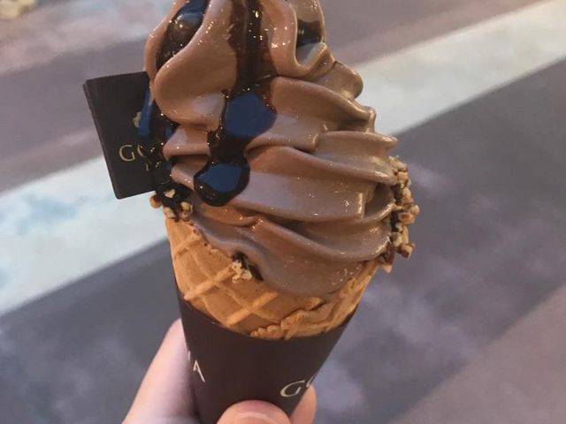 ソフトクリーム_ゴディバ ジャズドリーム長島店