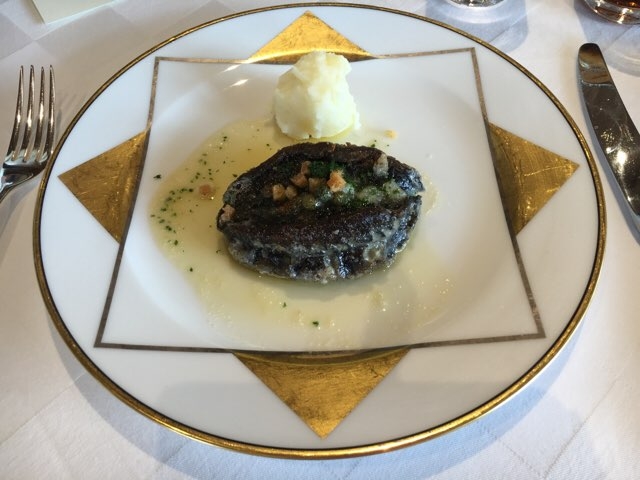 黒鮑のステーキ_ラ・メール クラシック
