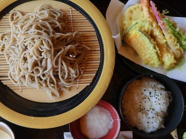 天麩羅も野菜多し(^.^)_平家そば処交流庵