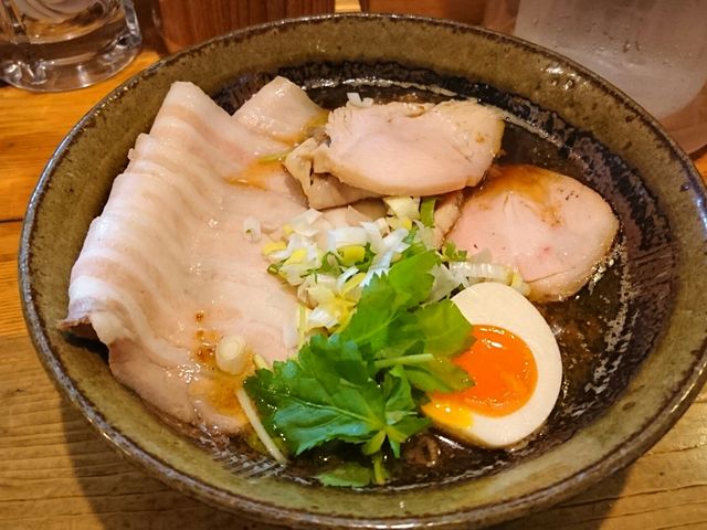 ラーメン_富良野とみ川