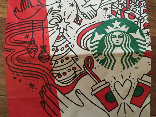 袋もクリスマスで可愛い_スターバックス・コーヒー 草加ヴァリエ店
