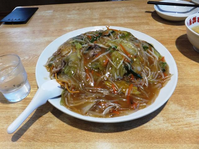 「五目あんかけバリそば」:本当に2人前以上でした。_東京おぎくぼラーメン ゑびすや 亀山店