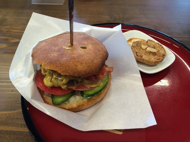 ハンバーガー_会津バーガー LuckySmile ラッキー スマイル