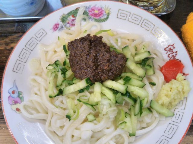 じゃじゃ麺 小_白龍