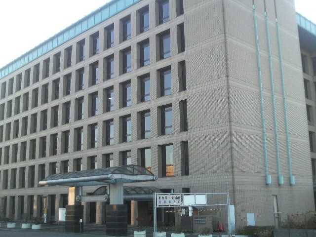 座間市役所の庁舎_座間市役所